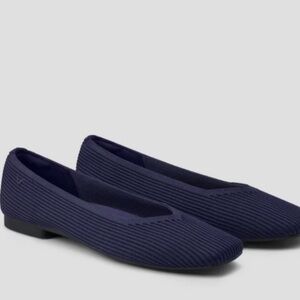 Vivaia Navy Blue Margot Classic Square Toe Knit Flats Shoe Sz 37 Wide
